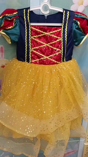 Đầm công chúa bạch tuyết mới 80%. Mua bán Mẹ và bé tại Quận Bình Tân Tp Hồ Chí Minh được đăng bởi Oanh Lê hình 1