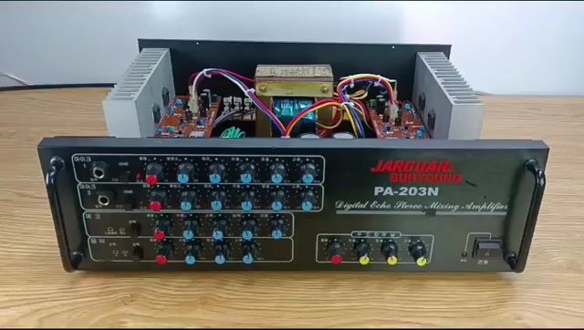 Amply Karaoke Jarguar PA-203N đẹp như mới . Mua bán Tivi, Âm thanh tại Huyện Đông Anh Hà Nội được đăng bởi Trịnh Ngọc hình 1