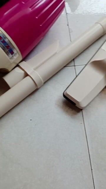 Máy hút bụi Makita 4070DW. Mua bán Thiết bị vệ sinh, nhà tắm tại Quận Ninh Kiều Cần Thơ được đăng bởi chuyên đồ bãi Nhật điện 100v hình 1