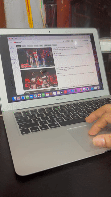 Apple MacBook Air i5 8GB 2017 mỏng, đẹp. Mua bán Laptop tại Thành phố Buôn Ma Thuột Đắk Lắk được đăng bởi Sam thị Apple hình 1