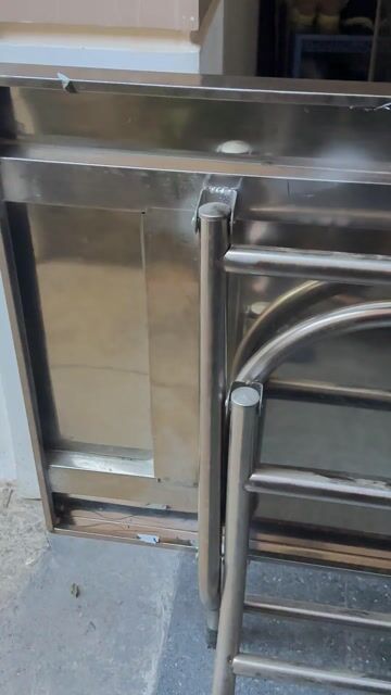 Tủ trưng bày Kính Nhôm Trắng. Mua bán Tủ, kệ gia đình tại Thành phố Đà Lạt Lâm Đồng được đăng bởi An Nhiên hình 1