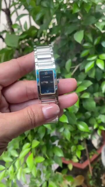 Đồng hồ Burberry 14000L Nữ Bạc Quartz. Mua bán Đồng hồ tại Huyện Nhà Bè Tp Hồ Chí Minh được đăng bởi Hoa Sen Đồ Nhật hình 1