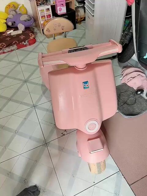 Xe Điện Và Xe Đẩu Cho Bé Gái - Bé Trai. Mua bán Phương tiện khác tại Quận 8 Tp Hồ Chí Minh được đăng bởi Trâm Nguyễn  hình 1