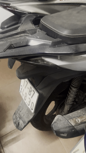 Honda SH 125i 2018 Trắng 32000 km. Mua bán Xe máy tại Quận Cầu Giấy Hà Nội được đăng bởi Phạm Trung Hậu hình 1