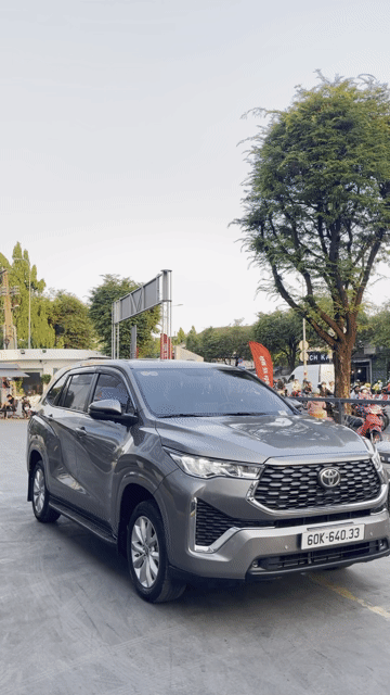 Toyota Innova Cross V 2025 / Sơn zin 100%. Mua bán Ô tô tại Quận Tân Phú Tp Hồ Chí Minh được đăng bởi Lê Tấn Dũ hình 1