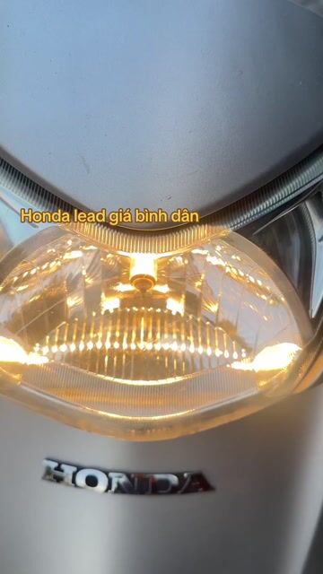 HONDA LEAD 2011 MÀU XÁM BẠC RẤT ĐẸP VÀ MỚI 95%. Mua bán Xe máy tại Thành phố Thủ Đức Tp Hồ Chí Minh được đăng bởi Xe máy Anh Thư hình 1