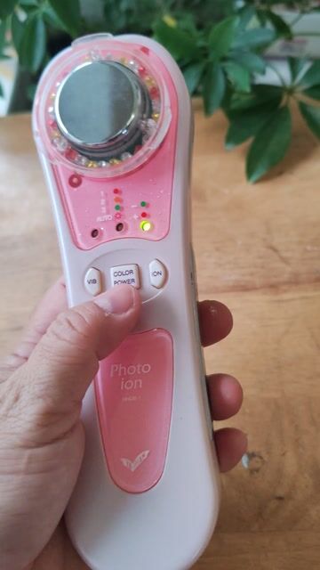 Máy massage mặt NHDS-1 Hồng. Mua bán Nội thất, đồ gia dụng khác tại Quận 7 Tp Hồ Chí Minh được đăng bởi Vy Vy hình 1