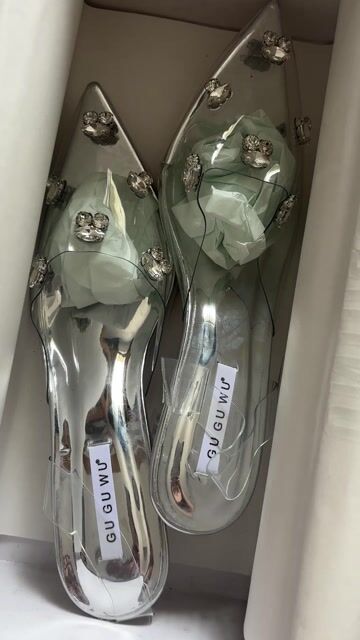 Giày cao gót Nữ Mika size 39. Mua bán Giày dép tại Thành phố Dĩ An Bình Dương được đăng bởi bé Lam hình 1