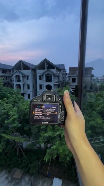 Máy ảnh Canon 550D Đen Đã sử dụng. Mua bán Máy ảnh, Máy quay tại Quận Nam Từ Liêm Hà Nội được đăng bởi Nguyễn Xuân Linh hình 1