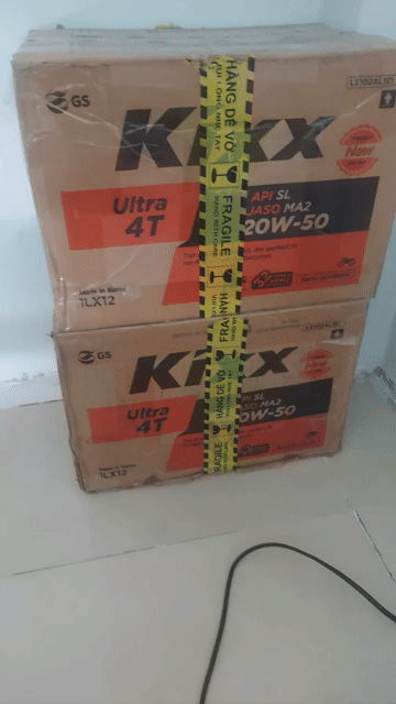 Nhớt xe máy Kixx Ultra 4T 1 lít 20W-50. Mua bán Phụ tùng xe tại Thành phố Thủ Đức Tp Hồ Chí Minh được đăng bởi Lý Quốc Thái hình 1