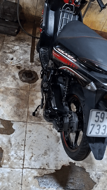 Yamaha Nouvo 5 2013 Xám-Đỏ. Mua bán Xe máy tại Quận Tân Bình Tp Hồ Chí Minh được đăng bởi Đình Khương hình 1