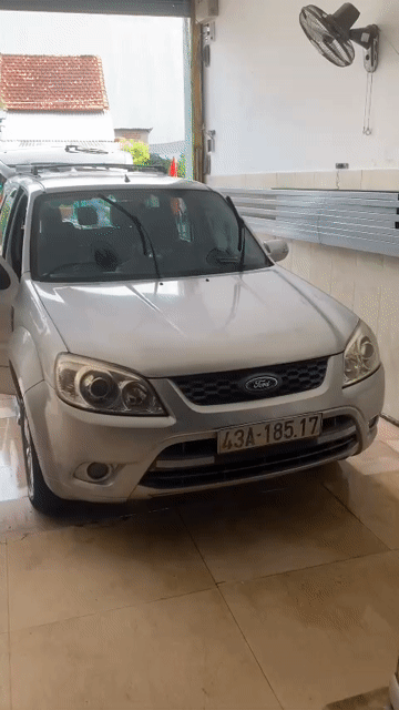 Ford Escape 2013 Số tự động Bạc. Mua bán Ô tô tại Huyện Duy Xuyên Quảng Nam được đăng bởi Nguyễn Ngọc Hải hình 1