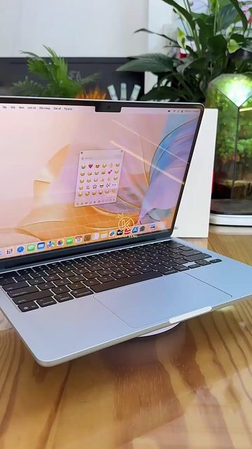 Apple MacBook Air M4 13.6 inch 16GB/256GB. Mua bán Laptop tại Quận Ninh Kiều Cần Thơ được đăng bởi LAPTOP KENG CẦN THƠ hình 1