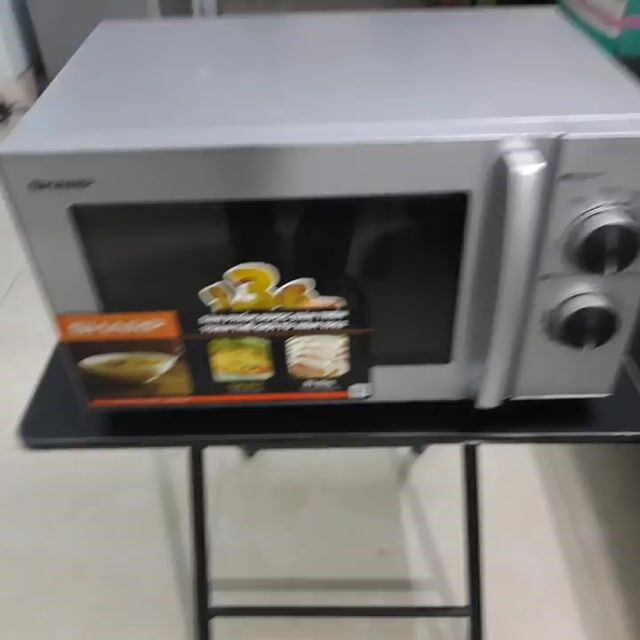 Lò vi sóng Sharp R32A2VN Bạc đẹp xuất sắc thanh lý. Mua bán Bếp, lò, đồ điện nhà bếp tại Quận Ba Đình Hà Nội được đăng bởi Anh Ngoc hình 1