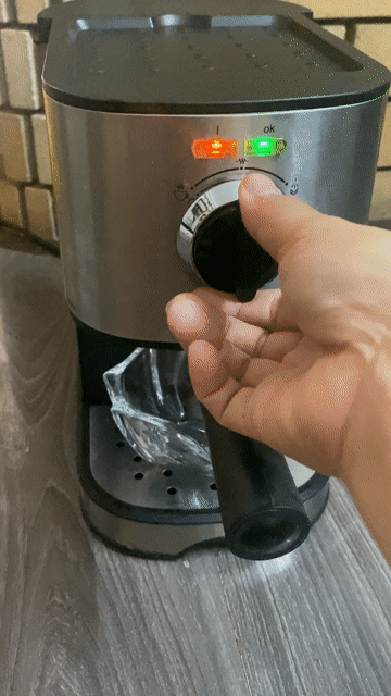 tly combo Máy pha và xay cà phê. Mua bán Bếp, lò, đồ điện nhà bếp tại Quận 3 Tp Hồ Chí Minh được đăng bởi Linh hình 1