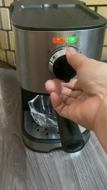 tly combo Máy pha và xay cà phê. Mua bán Bếp, lò, đồ điện nhà bếp tại Quận 3 Tp Hồ Chí Minh được đăng bởi Linh hình 1