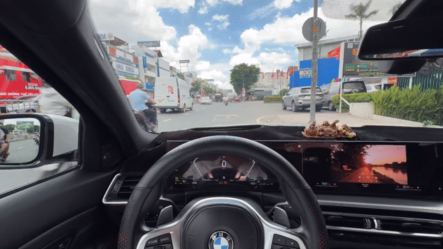 BMW 320i M Sport 2023 Trắng 32.000km. Mua bán Ô tô tại Thành phố Thủ Đức Tp Hồ Chí Minh được đăng bởi Minh Nguyễn  hình 1