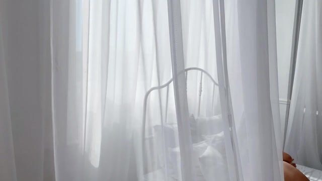 Model - MargoEden milf