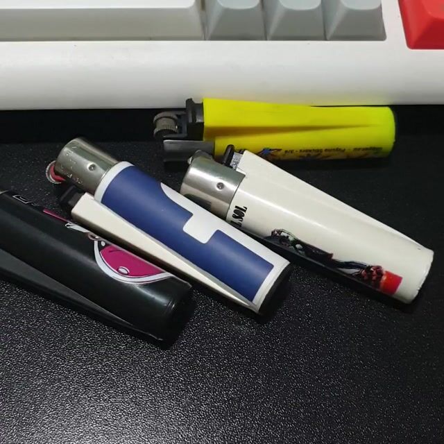 Bật lửa Clipper đã qua sử dụng. Mua bán Đồ sưu tầm, đồ cổ tại Quận Ngũ Hành Sơn Đà Nẵng được đăng bởi Việt Hà hình 1