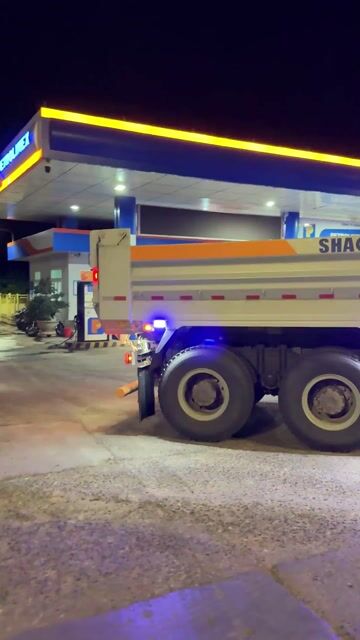 bán xe ben shacman 4 chân. đã độ lên thêm 200m. Mua bán Xe tải, xe ben tại Huyện Krông Nô Đắk Nông được đăng bởi Nguyên Vũ hình 1