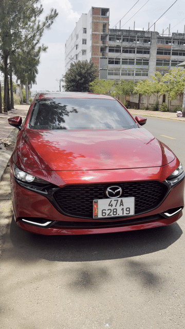 Mazda 3 Luxury 2022 Đỏ 90.000 km. Mua bán Ô tô tại Thành phố Buôn Ma Thuột Đắk Lắk được đăng bởi Trần Thế Lâm hình 1