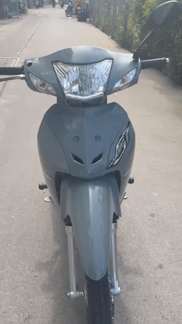 Honda Wave 50cc 2024 Xám 3000 km. Mua bán Xe máy tại Quận 7 Tp Hồ Chí Minh được đăng bởi Gia Bảo  hình 1