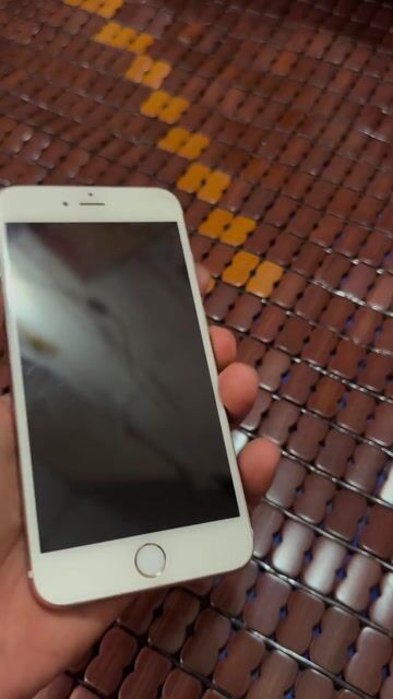 Apple iPhone 6s Plus 16GB Vàng hồng. Mua bán Điện thoại tại Quận Bình Tân Tp Hồ Chí Minh được đăng bởi DAODIDONG hình 1