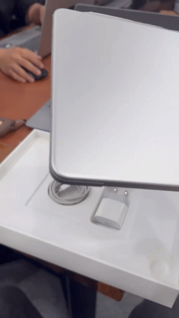 Apple Macbook Neo A18 Pro 8GB/512GB Silver FULLBOX. Mua bán Laptop tại Quận Gò Vấp Tp Hồ Chí Minh được đăng bởi Ngô Thành hình 1