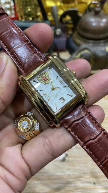 Đồng Hồ Nam Hiệu Liên Xô Máy Pin Kim Trôi