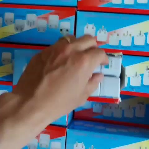 10c Ổ Cắm Chuyển Đổi 3 Chân Sang 2 Chân