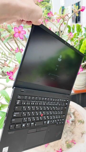 Lenovo Thinkpad X1 Carbon Gen 8 i5 8GB/256GB. Mua bán Laptop tại Quận Hoàng Mai Hà Nội được đăng bởi ganacho 1 hình 1