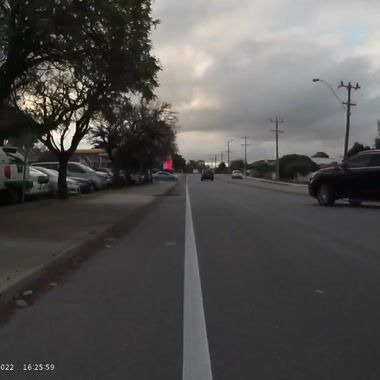 Got to turn left! Shared on UpRide: Abused for being in the primary position