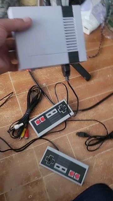 Máy chơi game Hoài niệm xưa Xám. Mua bán Thiết bị chơi game tại Quận 12 Tp Hồ Chí Minh được đăng bởi huu luan hình 1