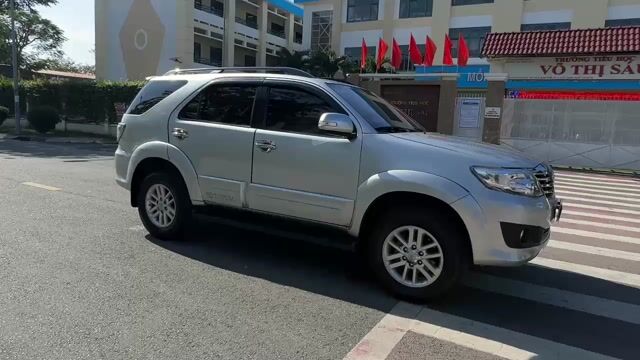 Toyota Fortuner 2012 2.7V 4x2 AT -. Mua bán Ô tô tại Quận 1 Tp Hồ Chí Minh được đăng bởi AUTO 380 hình 1