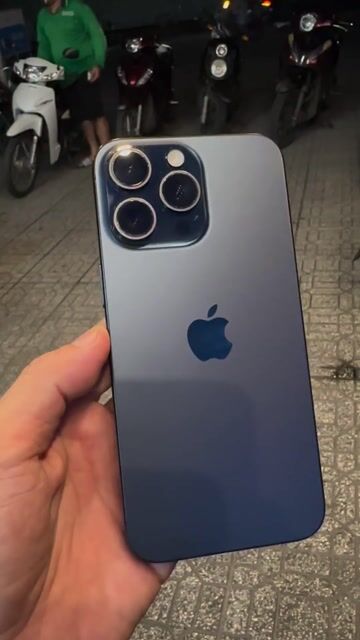 Apple iPhone 15 Pro Max 256GB Xanh lock. Mua bán Điện thoại tại Quận Bình Thuỷ Cần Thơ được đăng bởi HK286cmt8 hình 1