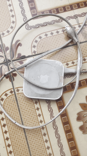 Bộ phát Wifi Apple Airport Express A1392. Mua bán Phụ kiện (Màn hình, Chuột...) tại Thị xã Mỹ Hào Hưng Yên được đăng bởi xuân lâm hình 1