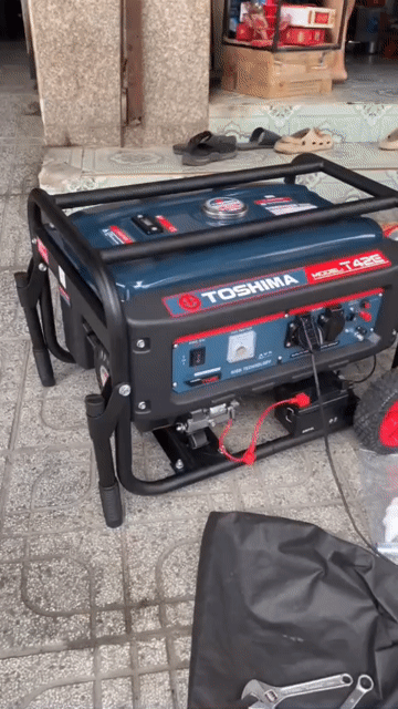 Máy phát điện 3,2kw đề nổ chạy xăng,hỗ trợ góp. Mua bán Đồ chuyên dụng, Giống nuôi trồng tại Thị xã Tân Uyên Bình Dương được đăng bởi Máy Móc Dân Dụng  hình 1