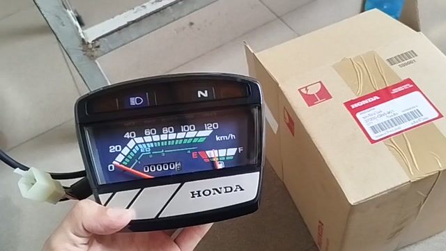 ĐỒNG HỒ DREAM THÁI ZIN HONDA THÁI LAN. Mua bán Phụ tùng xe tại Quận Bình Tân Tp Hồ Chí Minh được đăng bởi Phụ Tùng Dream Thái hình 1