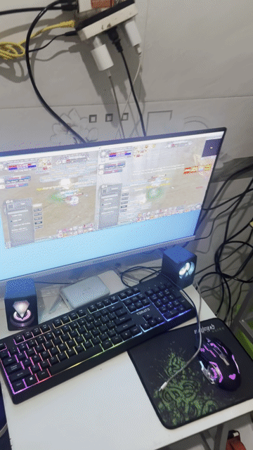 tình hình nghĩ game, trọn bộ có ship. Mua bán Máy tính để bàn tại Quận 8 Tp Hồ Chí Minh được đăng bởi huỳnh nhất hình 1