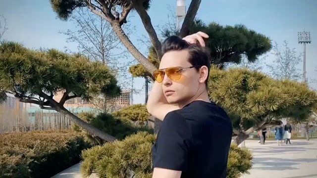 Model - EvanDionys teen