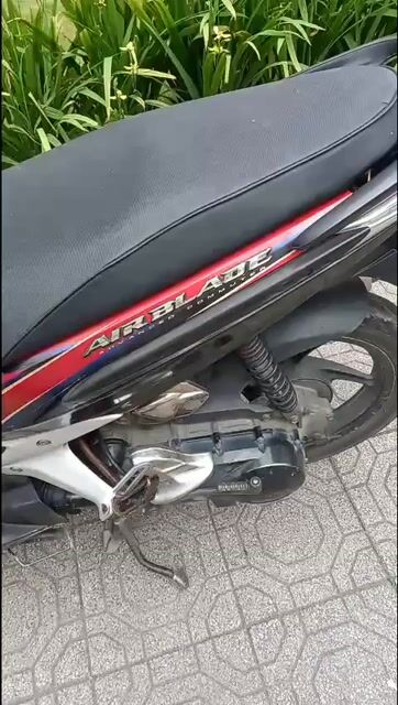 Honda Airblade Thái Đỏ Đã sử dụng. Mua bán Xe máy tại Quận Hoàng Mai Hà Nội được đăng bởi Lê văn tình hình 1