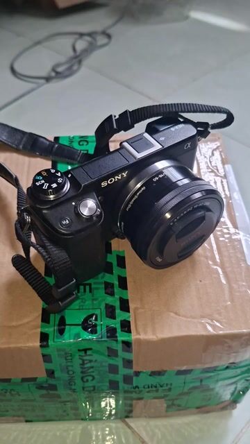 Máy ảnh Sony NEX-6 Đã sử dụng. Mua bán Máy ảnh, Máy quay tại Quận Ninh Kiều Cần Thơ được đăng bởi DieuAn hình 1