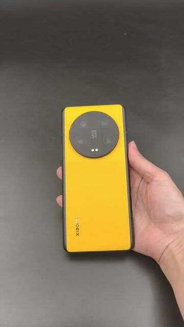 Xiaomi 13 Ultra Special Edition Vàng 16GB/512GB. Mua bán Điện thoại tại Quận 6 Tp Hồ Chí Minh được đăng bởi Nhất Tín Mobile hình 1