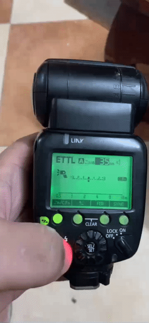 Đèn flash Canon Speedlite 600EX-RT Đen. Mua bán Máy ảnh, Máy quay tại Quận Hoàng Mai Hà Nội được đăng bởi Tuấn long hình 1