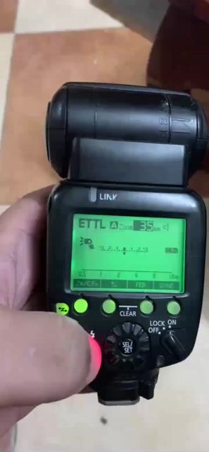 Đèn flash Canon Speedlite 600EX-RT Đen. Mua bán Máy ảnh, Máy quay tại Quận Hoàng Mai Hà Nội được đăng bởi Tuấn long hình 1