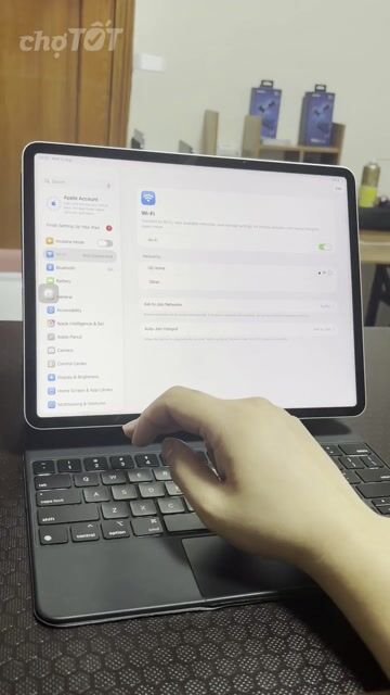 Apple iPad Pro M1 12.9 inch 128GB Đen. Mua bán Máy tính bảng tại Quận Long Biên Hà Nội được đăng bởi LÊ HỒNG SƠN hình 1