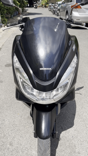 Honda PCX 2015 Đèn LED Đen chính chủ. Mua bán Xe máy tại Quận 1 Tp Hồ Chí Minh được đăng bởi văn hưng hình 1
