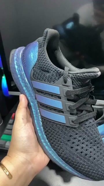 Giày thể thao Adidas Ultraboost Đen US 8. Mua bán Giày dép tại Huyện Hàm Thuận Nam Bình Thuận được đăng bởi Hieu Pham hình 1