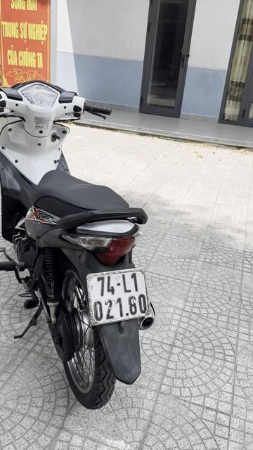 Honda RSX 2012 Trắng đen. Mua bán Xe máy tại Quận Liên Chiểu Đà Nẵng được đăng bởi Lê Sang hình 1