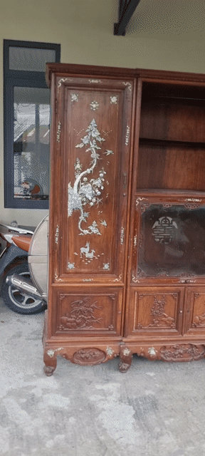 Tủ trưng bày Gỗ Nâu Xưa Chạm khắc Xà cừ. Mua bán Đồ sưu tầm, đồ cổ tại Quận Cẩm Lệ Đà Nẵng được đăng bởi Ken hình 1